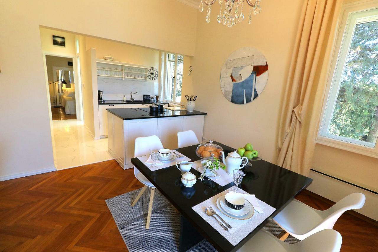 Apartment Miramare On The Beach Сплит Экстерьер фото